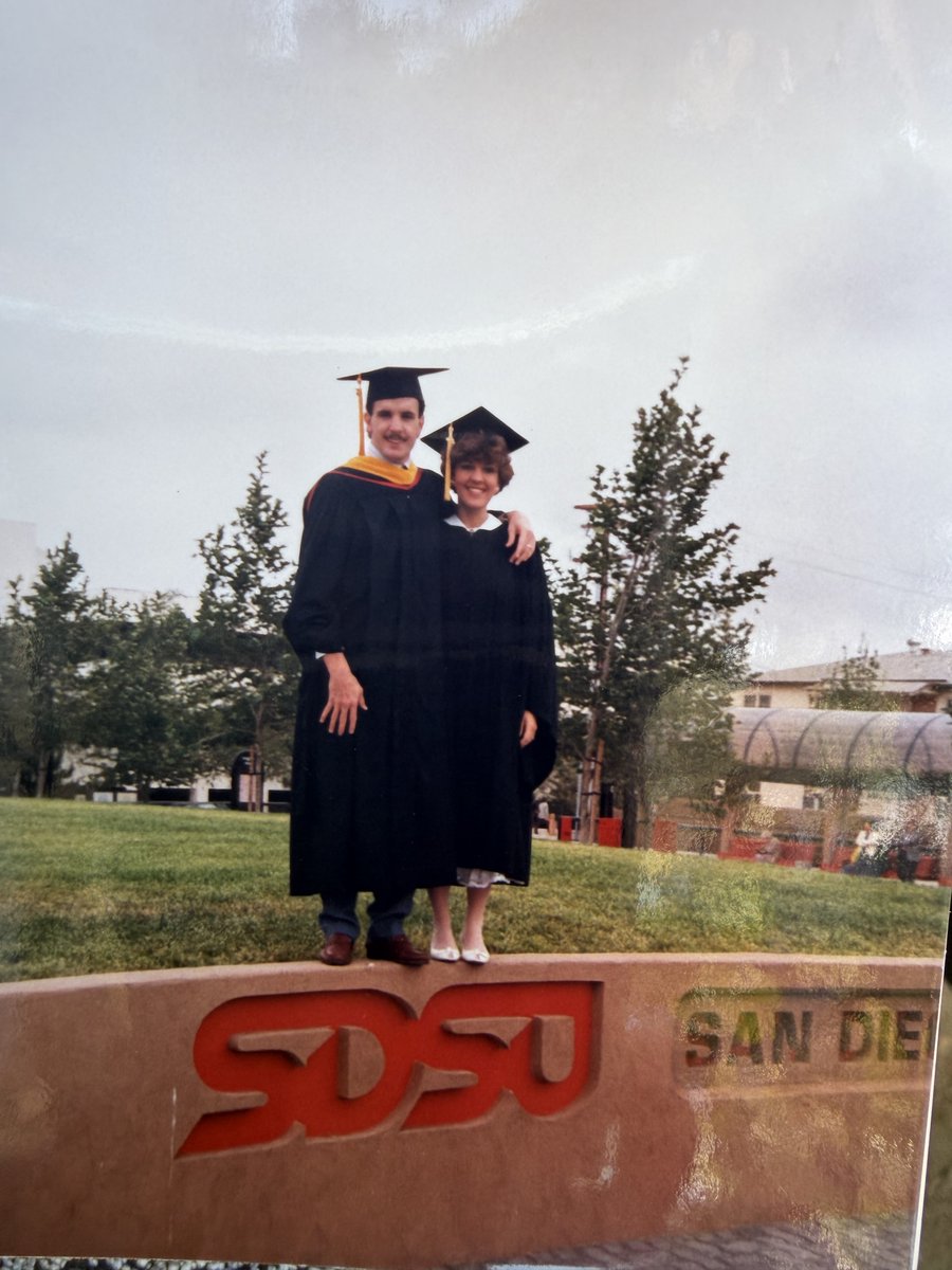 SDSU's tweet photo. Being an Aztec runs in the Day family. ❤️ Twelve family members have attended SDSU, carrying on a tradition that began nearly five decades ago with President Thomas B. Day and continues through generations of Aztec pride. https://t.co/dFTZ8oPf1P #SDSU #AztecForLife #SDSUAlumni https://t.co/K9NTxf5KzB