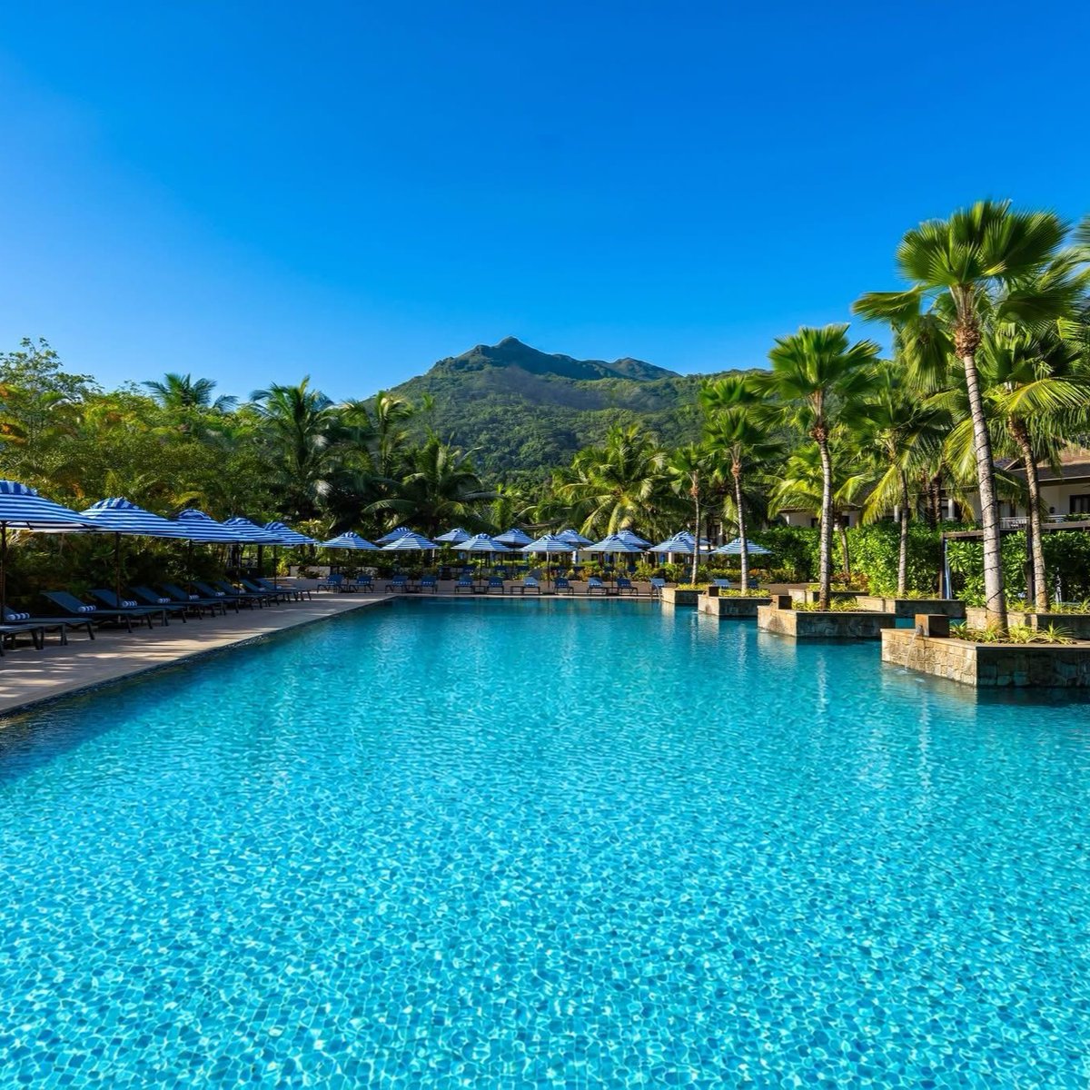PSpecart's tweet photo. Enjoy 10 nights of luxury at STORY Seychelles from £3, 479pp. Includes 30% hotel savings, half board, private airport transfers and flights from London. Travel 2–13 June 2027. £75pp deposit. Book by 31 October 2026. https://t.co/tjX97Iwi0r