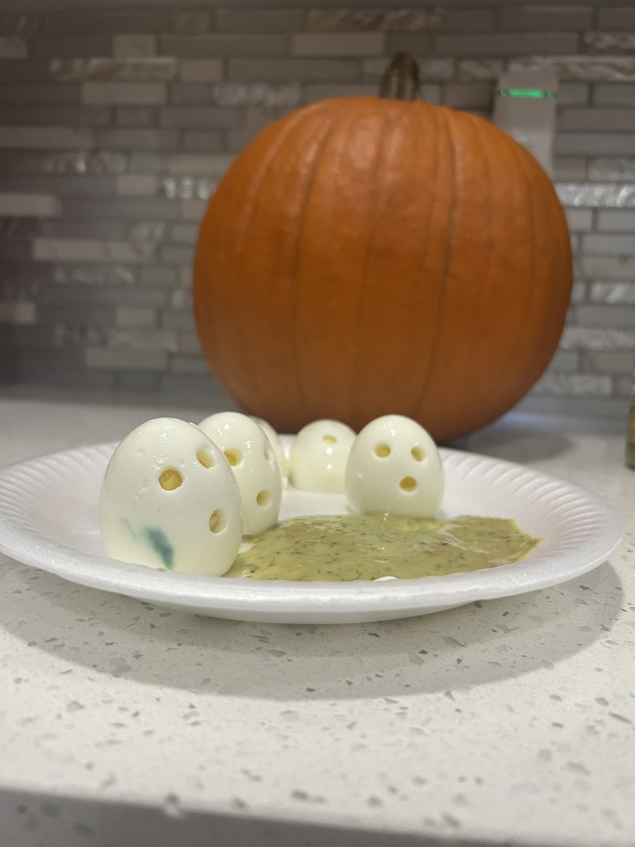 HISHI_MlRACLE's tweet photo. Ghost eggs👻 https://t.co/UIt0qBAaiT