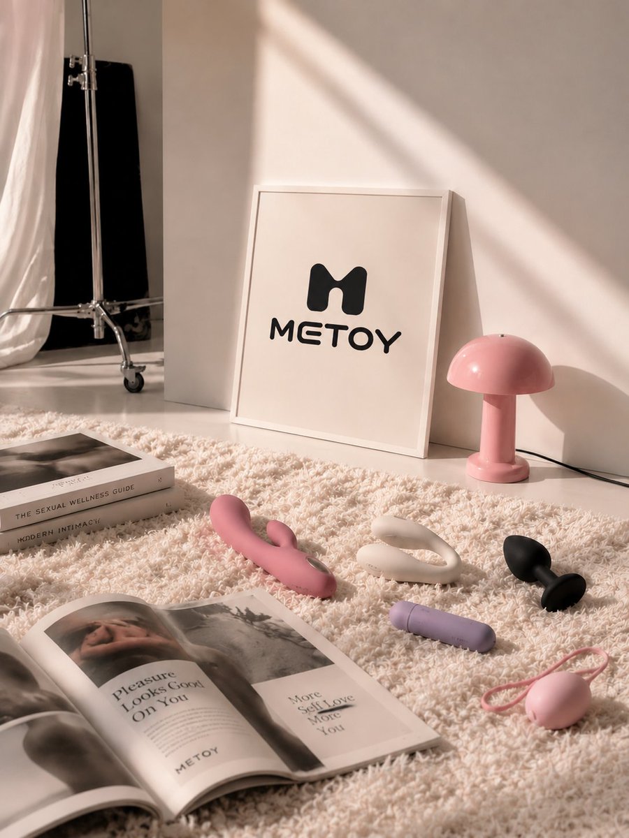 MetoyOfficial's tweet photo. Eine Ecke voller Komfort.
Ein Hauch von Neugier.
Ein Moment, der nur dir gehört.
METOY — Entdecke deinen Weg. Fühl den Moment.
#Metoy
🔗https://t.co/7NFGp0ohKr https://t.co/wrEAsRUT9x
