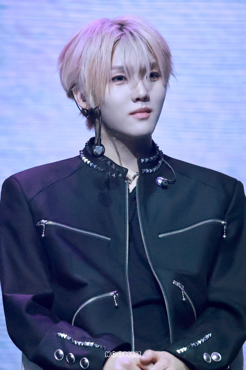 _noommi_'s tweet photo. 261010 MODYSSEY FANCON TOUR

#수런 #SUREN #薛苏仁 
#MODYSSEY #모디세이 https://t.co/4j5OOGepqt