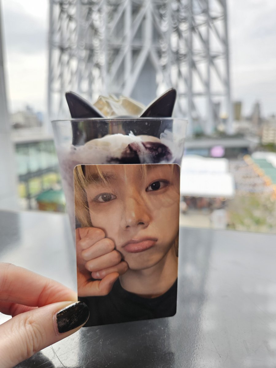 a8a3a1a2a's tweet photo. ネコミミほんとｶﾜｲｲ……🥺 https://t.co/arWCOqraee
