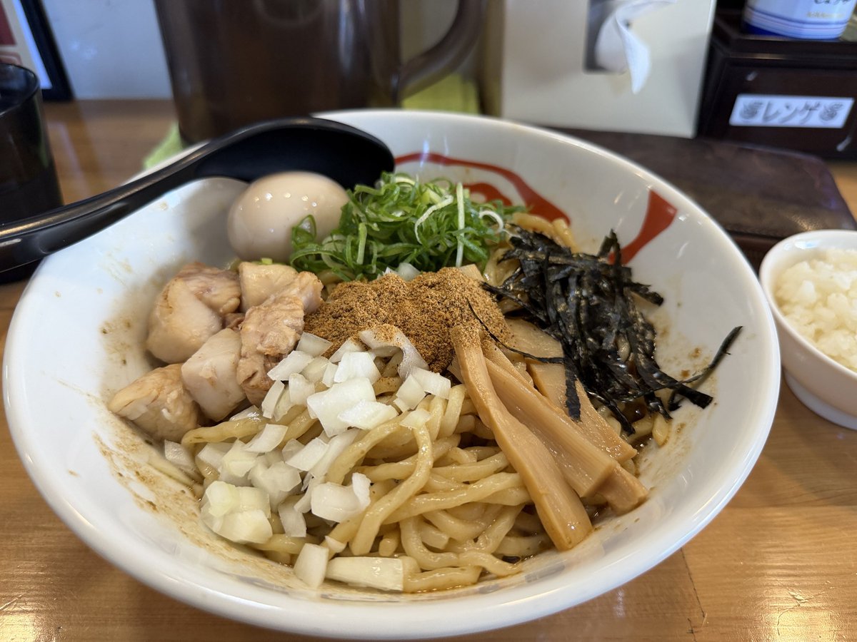girute12's tweet photo. まぜそばって美味しいよね https://t.co/BoPF25vozk