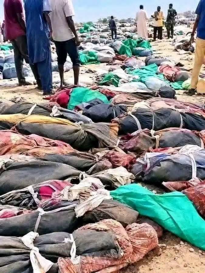 frhelrby's tweet photo. السودان تتعرض لإبادة
السودان تتعرض لمجاعة
السودان تتعرض للقصف
السودان تموت بصمت
لا تنسوا إخوانكم في السودان ، فإن البلاء اشتد عليهم https://t.co/amNe9LhIfw