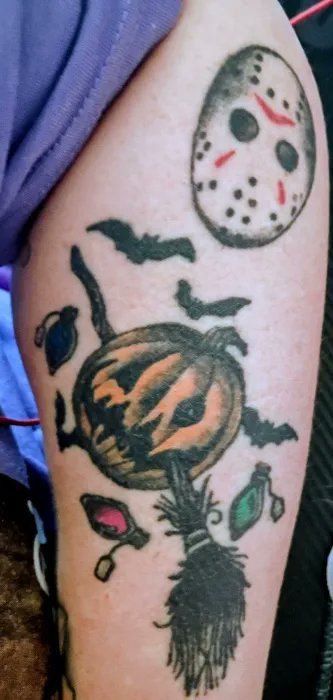 drain4bliss's tweet photo. I just received a contribution towards Tattooooooooooo from Anonymous via Throne. Thank you! https://t.co/acPhuPQoEE #Wishlist #Throne https://t.co/hIZisXnzKB