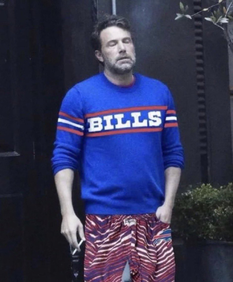 CTWpod's tweet photo. “And now it’s up to this Buffalo Bills Defense.” https://t.co/WUoXGrq72O