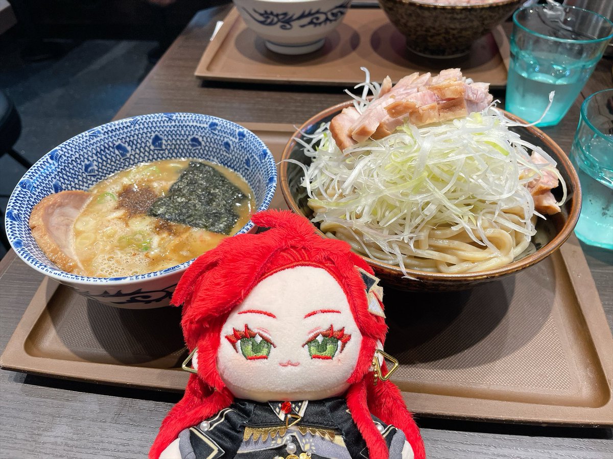 sansho_yomyaku's tweet photo. ファムぬい様、つけ麺だよ
楽しい旅だったね
#ファムぬい
#FFFF https://t.co/aHjgsEN9Bg