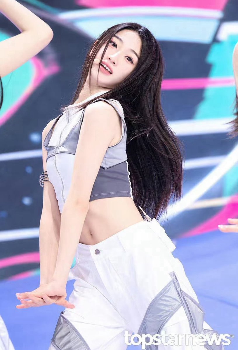 zzo_ing's tweet photo. 에투라 또 좋은 점     얼굴도 얼굴인데,헤메코가 전체적으로 보기편함    튜닝의끝은순정<이런깔 그리웟다고.... https://t.co/YKJoVEIzpU