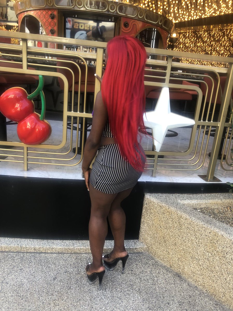 CherriB214's tweet photo. All bets on red. Let it ride. 🍒🎊 https://t.co/8kMJGKdlGg