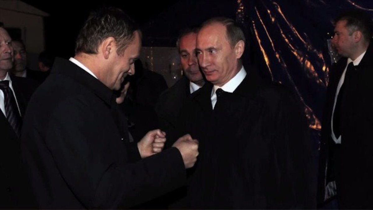cash_here0's tweet photo. @pachula24 Trzymaj i naciesz oko 🤣🤣🤣 może to AI co? 🤣🤣🤣 POpaprańce naprawde mają nie równo pod sufitem https://t.co/AubD1m89Zz