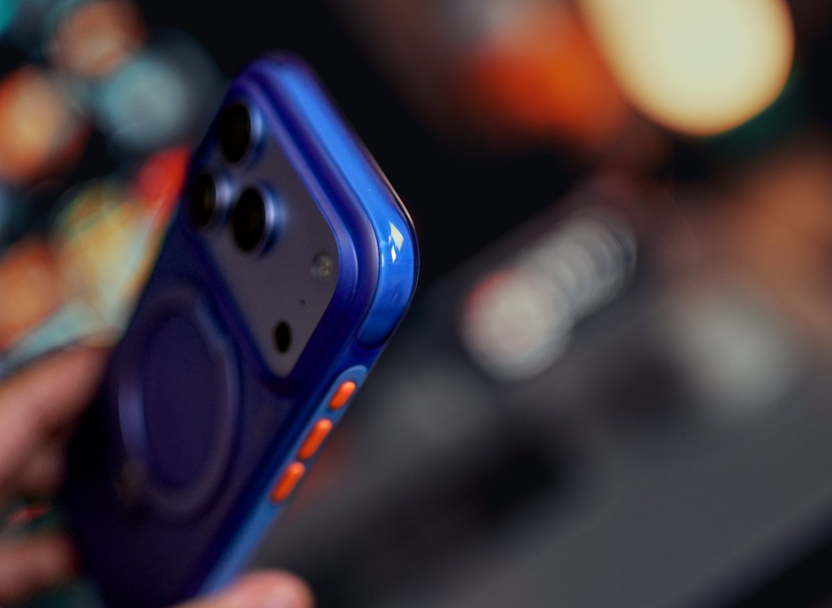 stufflistings's tweet photo. My new favourite iPhone 18 Pro case 🤩 https://t.co/nWzVU5fd80
