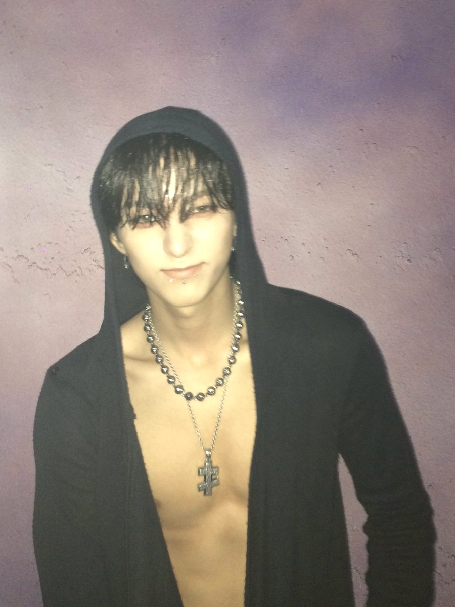 XH_official's tweet photo. [[ 2 ]] https://t.co/IVkXUbqH4p
