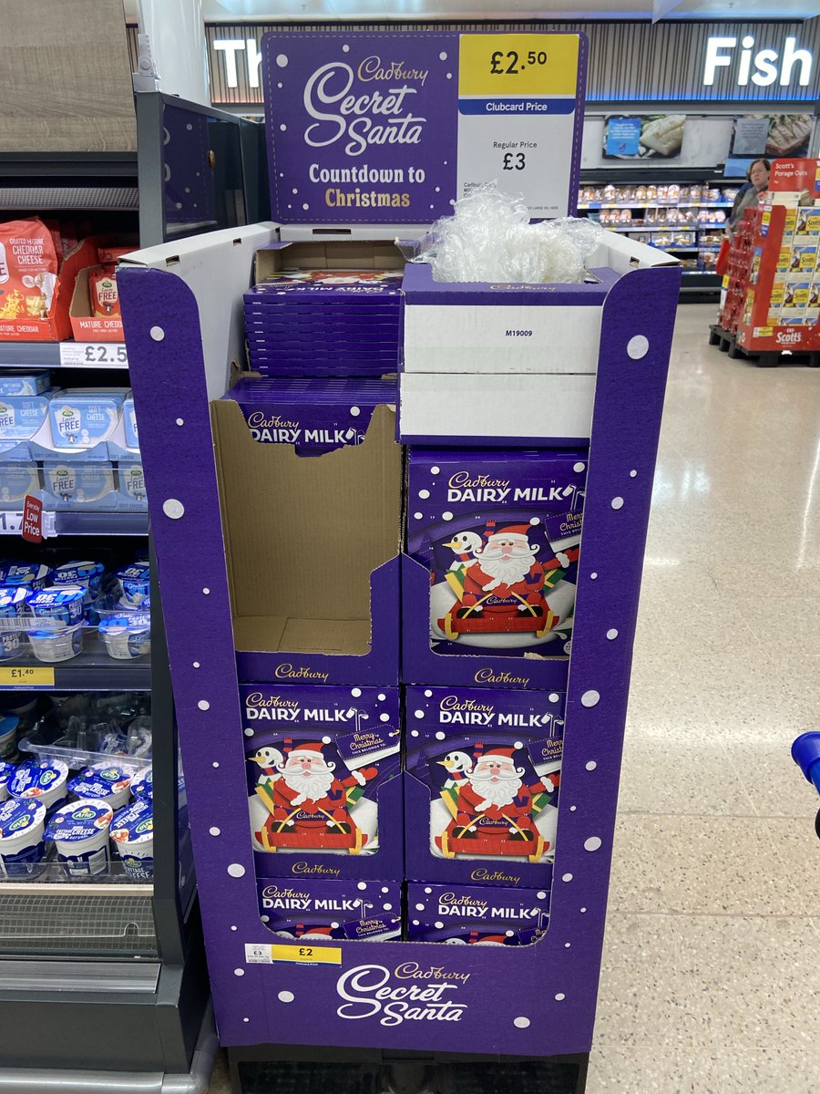 RG2Gas's tweet photo. Eff off @Tesco 
£3 base price for a Cadbury’s Advent Calendar? £2.50 “discounted” .. 🤷🏻‍♂️
They’ve always been £1 either base price or at a “discount”. For years and years!
3.1% Inflation my arse. https://t.co/zwzR598Xcx