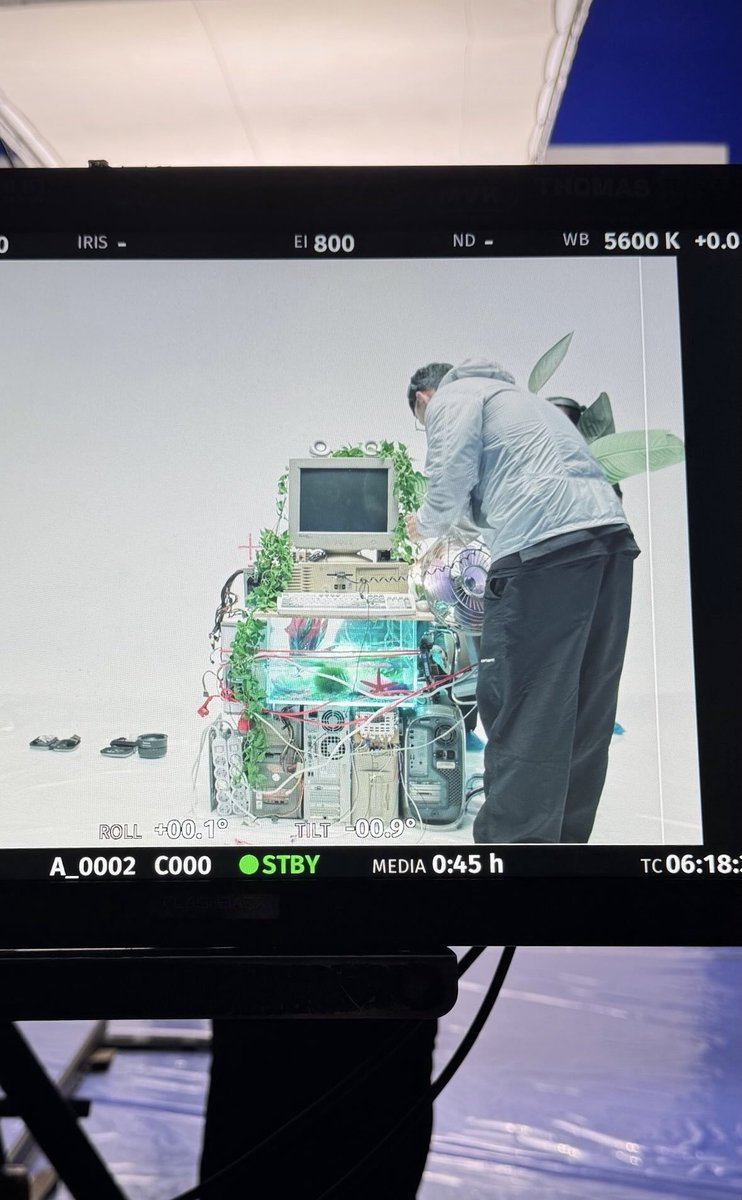 404flux's tweet photo. some bts from the i spy mv ^^ https://t.co/wV4C40lJqt