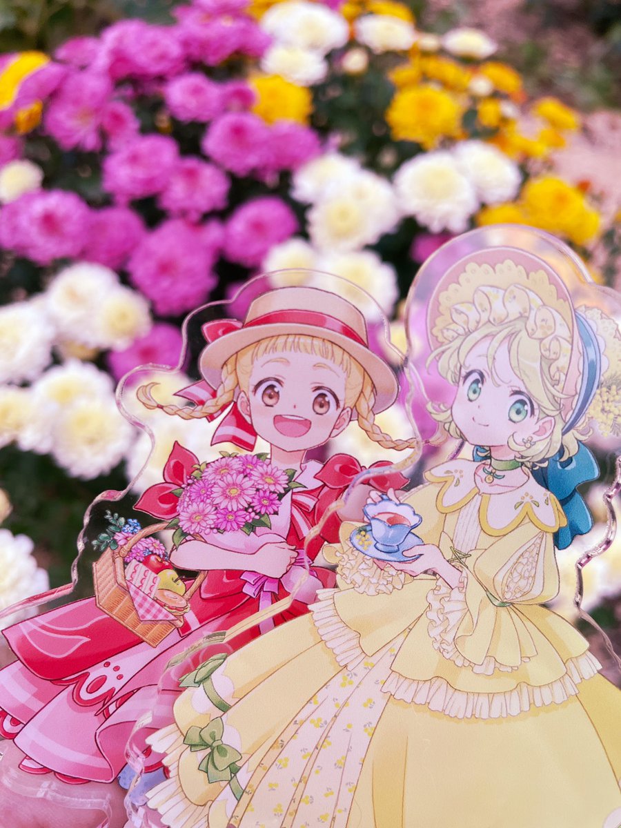 Chun2_world's tweet photo. お花！ヌン茶❣️❣️ 友達の推しが写り込んでる写真しかなくてわらった https://t.co/xJbBXI3uvH