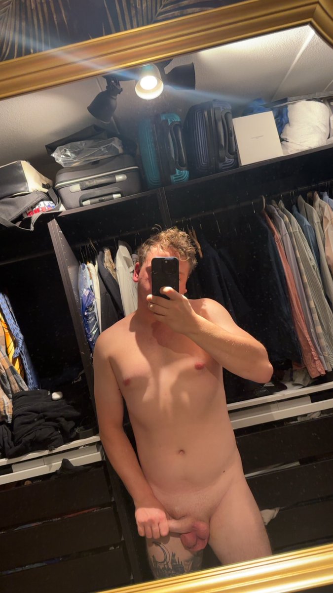 Brabantboy31's tweet photo. Goedemorgen iedereen

#gay #gaynl #twunk #dick #horny #femboy #uncut #twink #balls 
#dick https://t.co/9e2yJ6kz8e