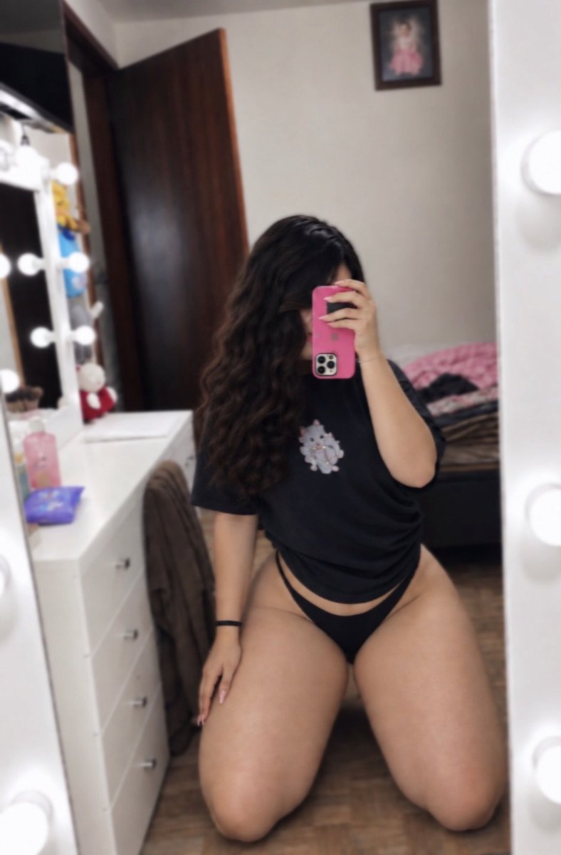 Imjuskaylee's tweet photo. on my knees for the timeline 😏
rate the fit (or lack of it)
#NSFW #NSFWtwt #TwitterAfterDark #PAWG #Thick #Ass #CurvyGirls #BigAss #Thong #Horny #Goon #OnlyFans https://t.co/efnbPksKHK