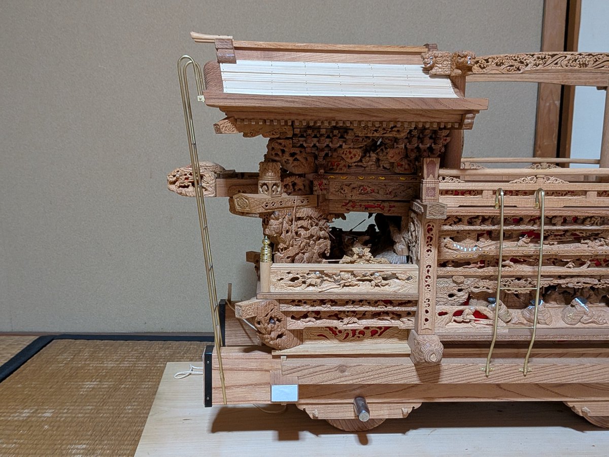 5_rogue's tweet photo. 1/6だんじり模型制作記
太鼓と梯子の取り付け完了✌️ https://t.co/KaFCRFAHMg
