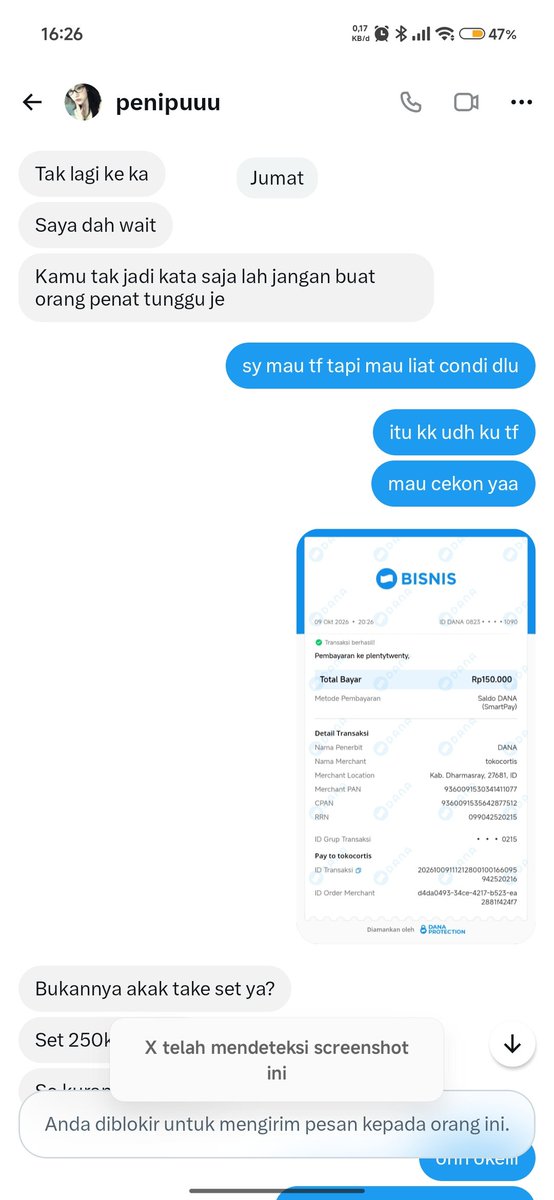 kaissa_2209's tweet photo. HATI HATI GUYS SAA AKU. INI @et1o7  DIA PENIPU SUDAH BANYAK KORBANNYA (termasuk aku) INI BUKTINYA. PANTAS DIA GAMAU VIDCON PADAHAL DIA NIPU GUYSSS. STAY SAVE SAMA ORANG INI, JUAL HARGA MURAH TERNYATA NIPU https://t.co/k4QkrWzLS1