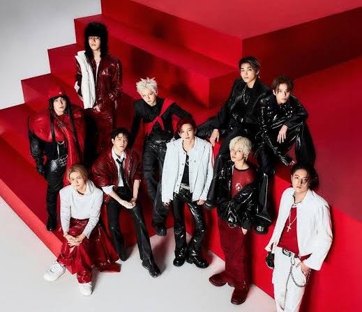 TreasureVotes's tweet photo. 📢 DAY 2 — MAMA FANS’ CHOICE HASHTAG EVENT!

1 RT = 1 VOTE 
1 REPLY = 1 VOTE

I vote #TREASURE for #2026MAMAVOTE

Let’s boost the tags and make sure TREASURE stays visible! 🔥 https://t.co/KCGgUsZM8b