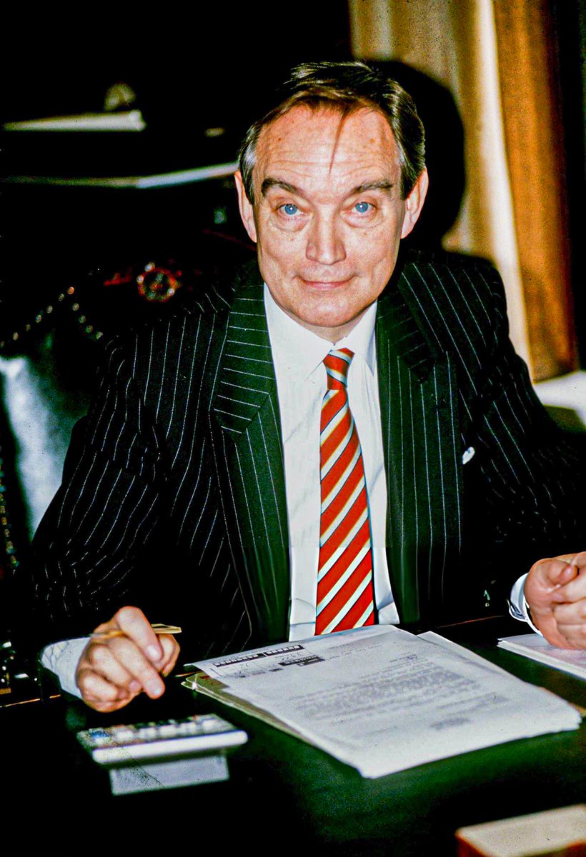 now_arsenaI's tweet photo. Ken Friar is Arsenal.

In 1946, a 12-year-old local boy kicked a ball under manager George Allison’s car outside Highbury. Allison was impressed by his enthusiasm and gave him a matchday messenger job. That kid started full-time in the box office in 1950 and never left.

Without Ken Friar, Arsenal would not be the same today.

He rose through the ranks to become club secretary, then managing director in 1983. For nearly two decades he ran the day-to-day club, negotiated contracts, protected Highbury’s character, and kept Arsenal’s values intact through changing times.

When the club needed a new home, he stepped away from the MD role to drive the Emirates Stadium project with Danny Fiszman — delivering one of the most complex builds in football history on time and on budget.

He described Arsene Wenger as like a younger brother and said he didn’t think they could have built the Emirates without the success and stability Wenger brought.

In 2020, after more than 70 years, he stepped down from the board and was named life president.

There’s a bridge named after him outside the Emirates and a statue of that boy chasing the ball.

Ken Friar didn’t score the goals or lift the trophies. He was the constant — the living memory, the steady hand, and the quiet guardian of everything Arsenal is supposed to stand for.

He spent 80 years of his life at Arsenal Football Club. From 1946 to today.

Ken Friar, thank you.