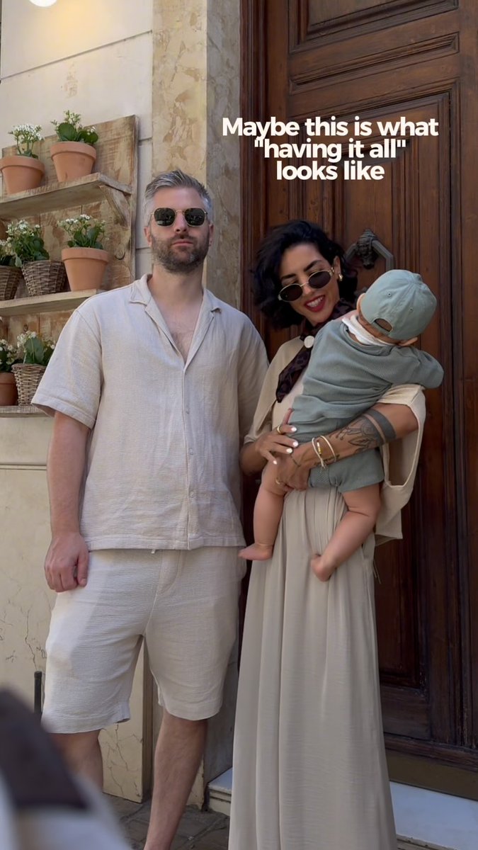 barbaragomesmou's tweet photo. Just us, all I need. Making a video with a baby isn’t easy, haha. https://t.co/soQfQkWG80