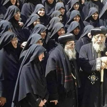 nigarrr_abbas's tweet photo. @Ardaa525 Bunları istəmirik deyə bizə yəhudi damğası vururlar day deyən yoxdu ki,bu geyim yəhudi adətidir elə. Bununla müsəlman olunursa ən samballı müsəlman elə yəhudilərdi. Dəlixanadı da https://t.co/RSAoFkS0r8