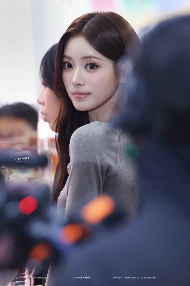 joyceluqc_'s tweet photo. 261013

#ANNA #안나
#MEOVV #미야오 https://t.co/BwGtxz0OI7
