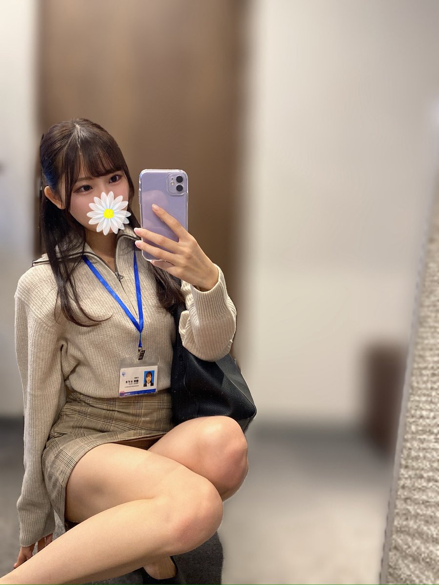 残業で終電逃したOL、誰か拾ってください…😭😭
