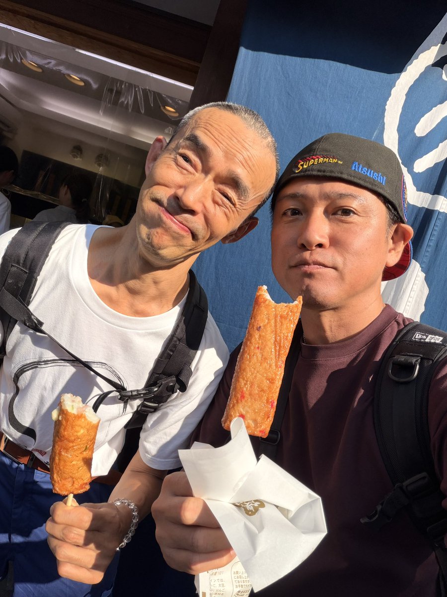 pataya719's tweet photo. 巽家、大人の遠足。

#ゴーゴーファイブ
#柴田賢志
#原田篤
#伊勢神宮
#朝熊山 https://t.co/DjbCyqbkVa