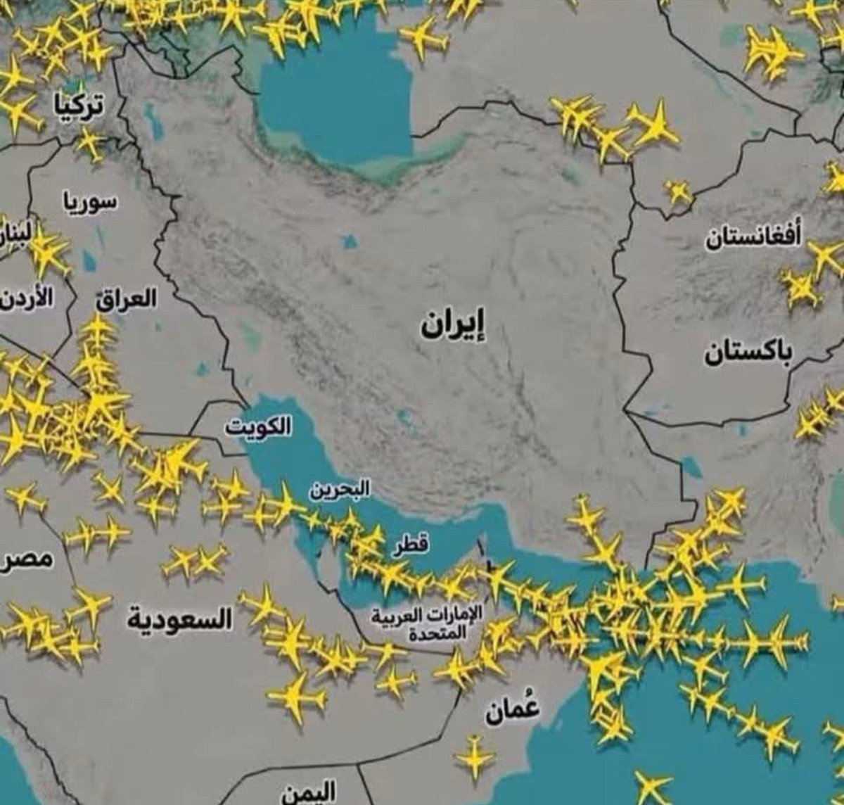 ehzsak's tweet photo. لقد وقف الحسين (عليه السلام) في كربلاء وحيدًا، وقاتل بقلةٍ أمام كثرة، ومع ذلك بقي منتصرًا في المبدأ، خالدًا في ذاكرة التاريخ والإنسانية.

و اليوم التاريخ يعيد نفسه.. https://t.co/oQtLyVhnzk