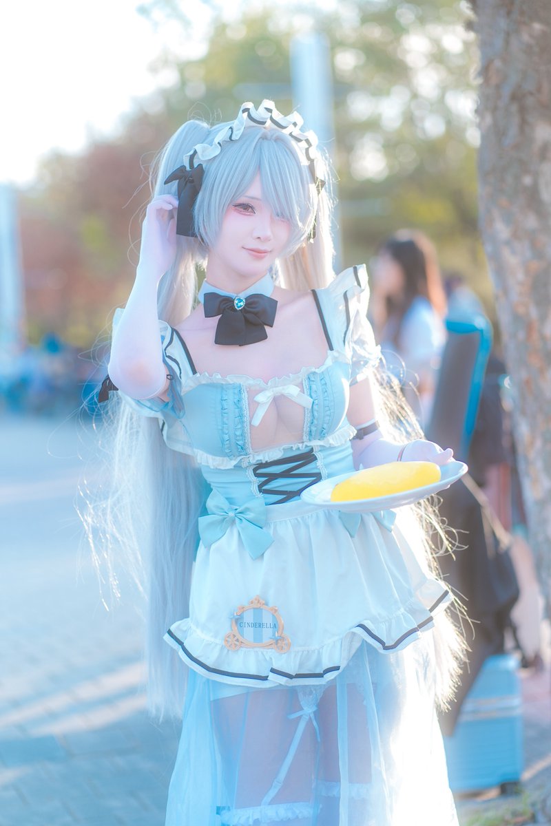 cos_swee's tweet photo. #NIKKEcosplay
#Cinderella
@sombyel_ https://t.co/lqINs1nkrx