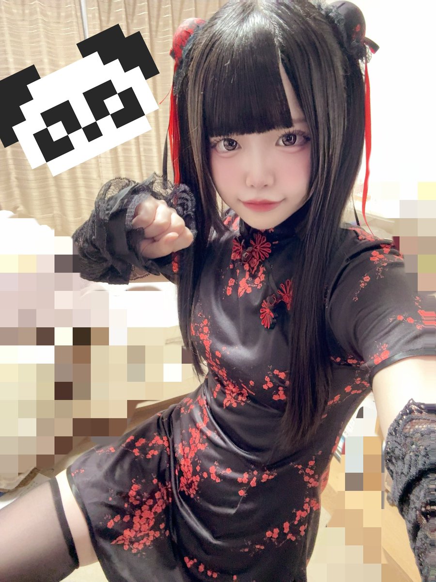 amazono_mearu's tweet photo. コスプレ配信楽しかった！！
初のコスプレ、可愛くできて大満足💓
またいつか着るかも〜🐼 https://t.co/zrm01o0L72