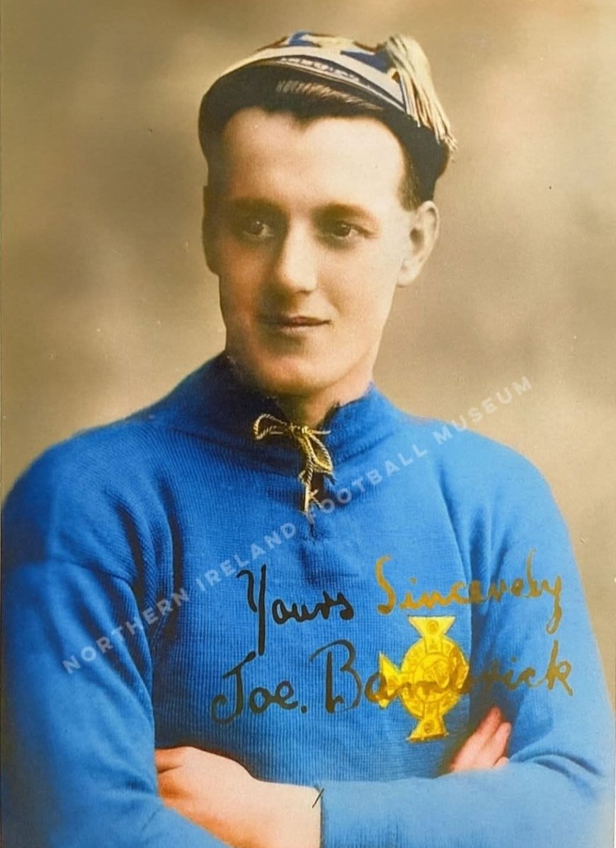 LinfieldGraves's tweet photo. Today we remember Joe Bambrick who passed away on 13th Oct 1983

Joe is one of the Linfield All-time greats and was voted no. 4 in Malcolm Brodie's 125th Anniversary poll in 2011

"Head, heel or toe, slip it to Joe" was the go-to catchphrase when the Blues needed a goal ⚽  1/2 https://t.co/iE8IDlIxGA
