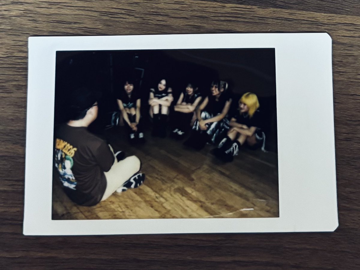 p017094's tweet photo. 昨年の11月29日から思う所はたくさんあったし意地も張ってた、けど5人のPIGGSの事を考えない日はなかったよ

愛おしいほど不器用な人達へ
ありがとうとお疲れ様と頑張れを。 https://t.co/SjEGg6FmAf