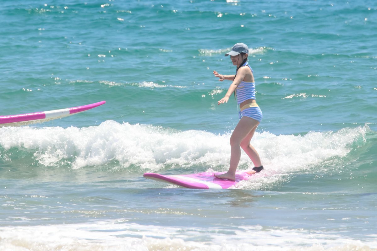 SeMa__853's tweet photo. Surf season is back at Bai Dai. Gentle, consistent waves, sunny skies, and offshore breezes make it perfect for beginners. Cam Ranh Surf Camp bookings are now open for 2D1N and 3D2N all-inclusive surf getaways. Ready to ride? https://t.co/QrT0Xfimjz