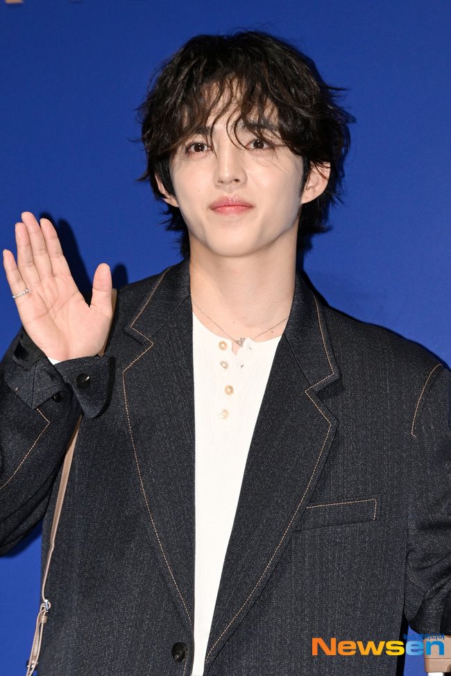 aboutscoups's tweet photo. S.COUPS is one of the casts of Disney+’s new variety show! #에스쿱스 

There will be different guests in every episodes and S.COUPS along with Day6’s Young K, TXT Huening Kai, Lee Youngji and more are set to join in! 

'Kaumol' is a program in which participants enjoy various board games under the hosting of MC Pani Bottle. It won't stop at just unfolding board games to win prizes; it's also expected to feature engaging talks with the participants.

SCOUPS NEW VARIETY SHOW!! SO EXCITED! 

🔗 https://t.co/RPNvLep15N