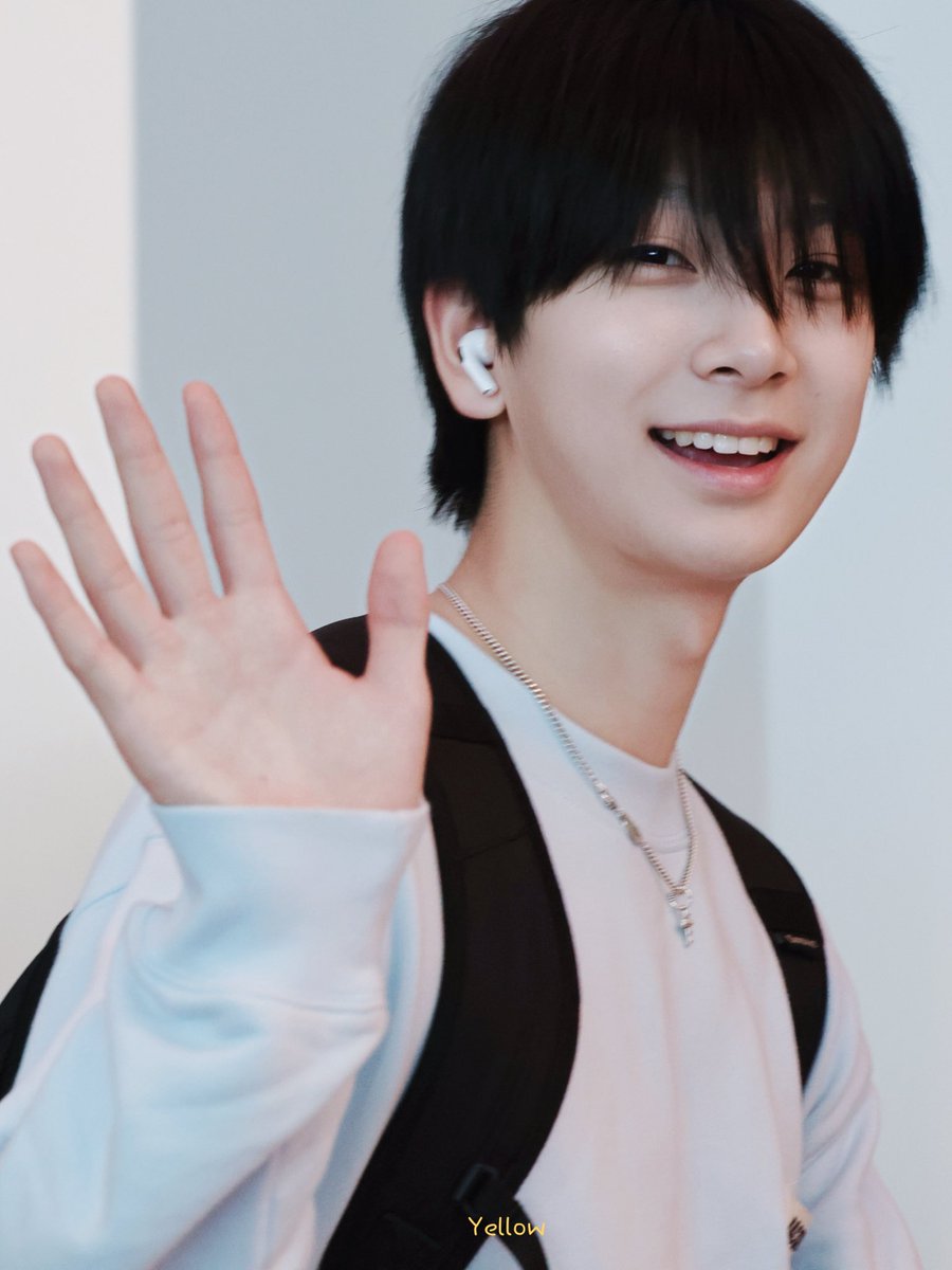 Scarlet_050703's tweet photo. 261013 ICN 🛫
#카이렐 #KYRELL 
#앰퍼샌드원 #AMPERSANDONE https://t.co/BjuoRx6bMc