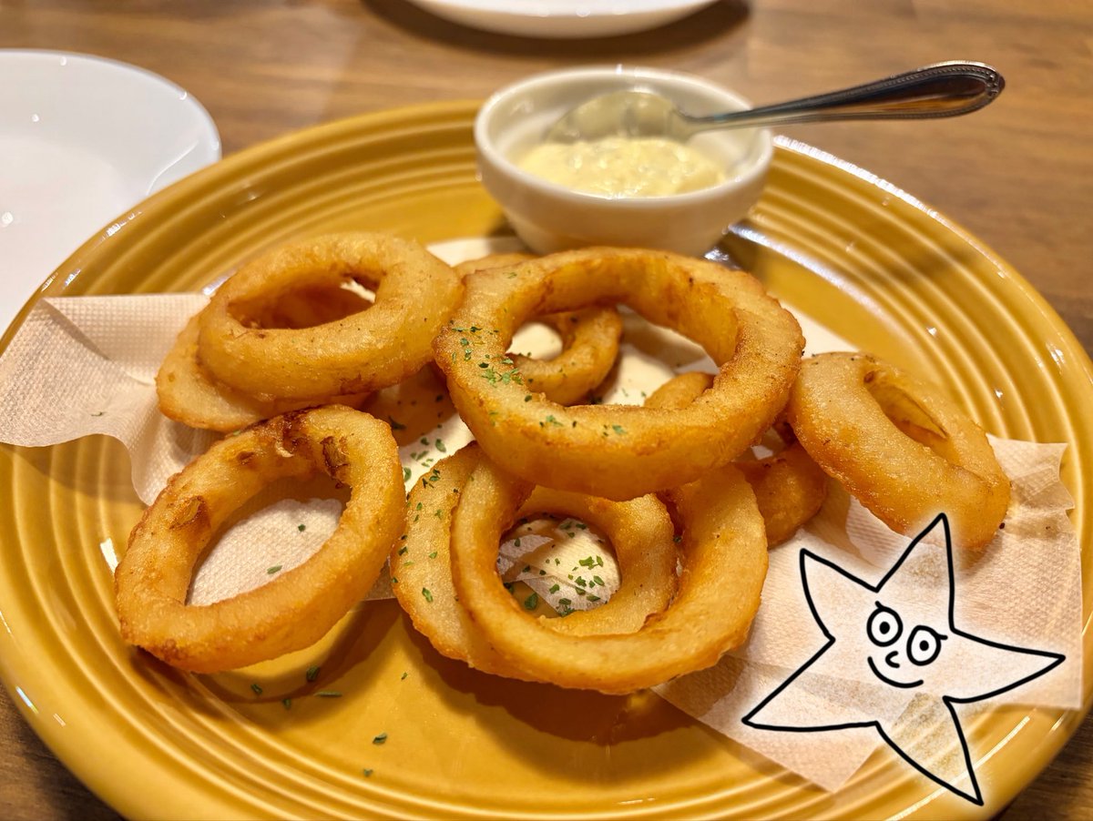 K64492973's tweet photo. そういえば先日食べたタコライス🐙辛いの好きだから美味しかった。美味しいのはハンバーガーだけじゃないぞ！タコライス量が多いからお持ち帰りできますよ、ゆっくり食べてくださいねって心配してくれた😌頑張って食べたけどポテトは食べもらった😂🙏

#フランクリンダイナー
#FRANKLINDINER https://t.co/JVp2h1LZk1