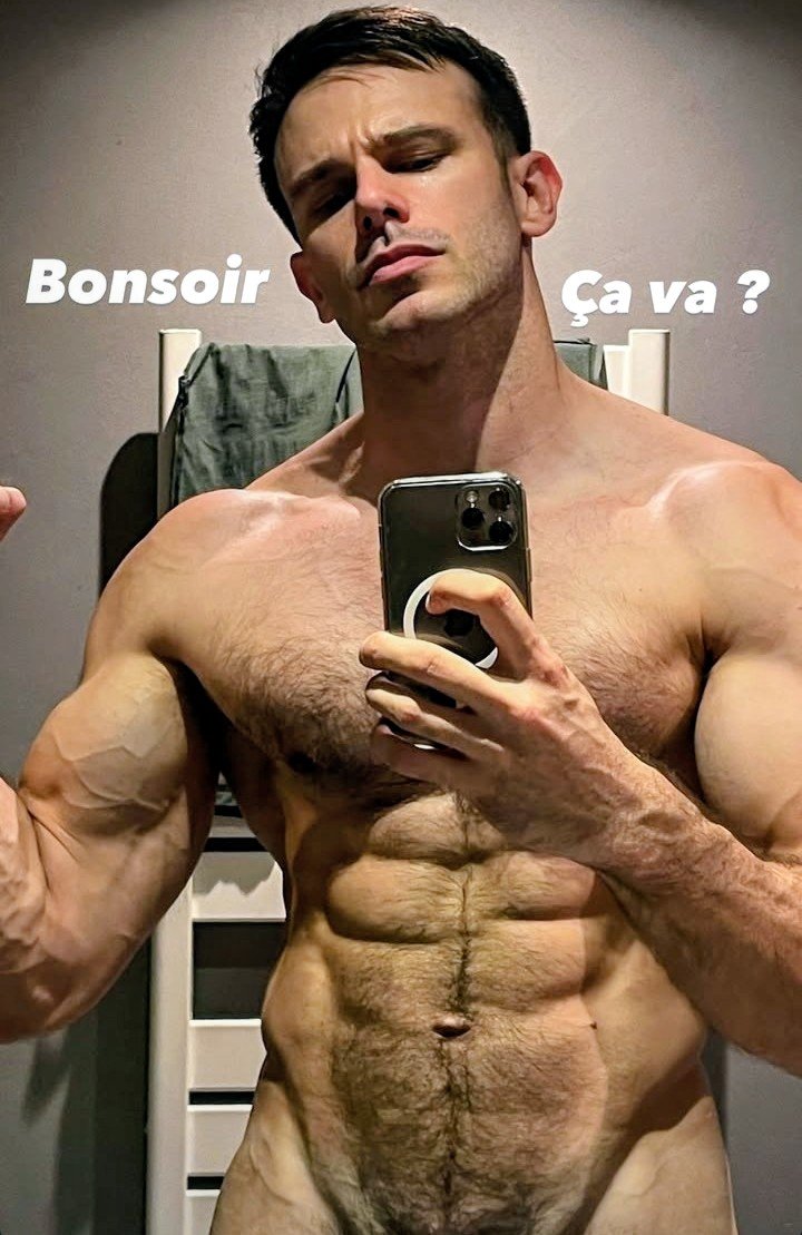 1Angardi's tweet photo. Muscle perfection...💪🏻🔥💪🏻 #sexy #musclemonster #MuscleMonday  #LunesDeMotivacion #AbsAndPecs #GuaposDeGym #bodybuilder  #LoBuenoDelCalor #mondayvibes https://t.co/JbYmUBDA5C
