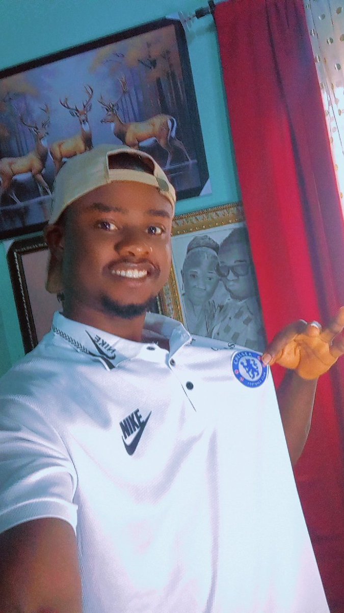emeka_ekweozor's tweet photo. Good morning X family 
Life is short, break the rules. Forgive quickly, kiss slowly. Love truly. Laugh uncontrollably, and never regret anything that makes you smile. https://t.co/aRuKAsuWCH