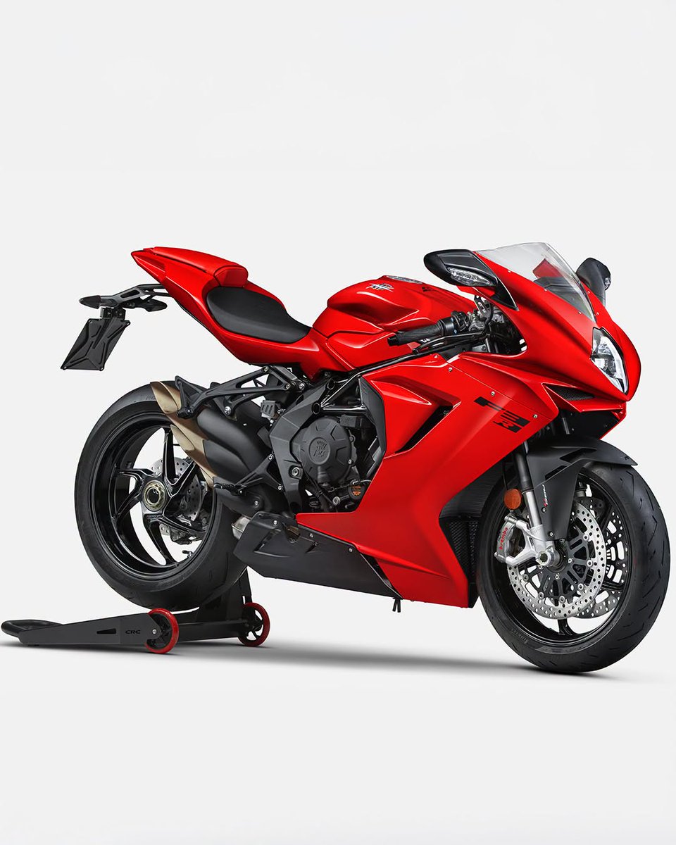 mvagustajp's tweet photo. 赤は、周囲に溶け込むための色じゃない。己の存在を鮮烈に刻む色だ。そう、F3 Rのように。
#MVAgusta #MotorcycleArt #F3R https://t.co/BTRCTEFnO7