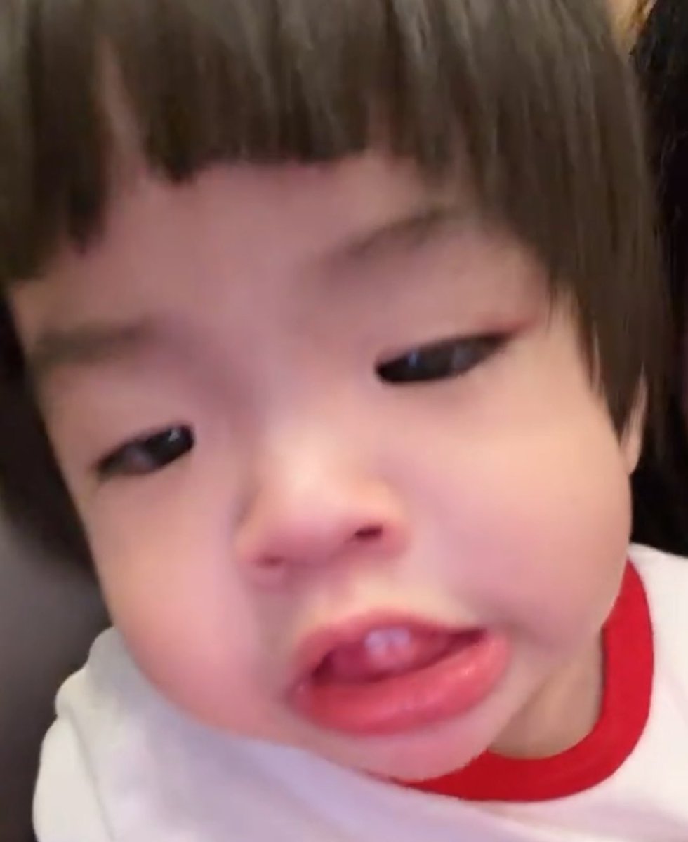 noppo_mm's tweet photo. ยิ้มอันตรายจริงชอตสุดท้าย https://t.co/UfAL5EE1ge