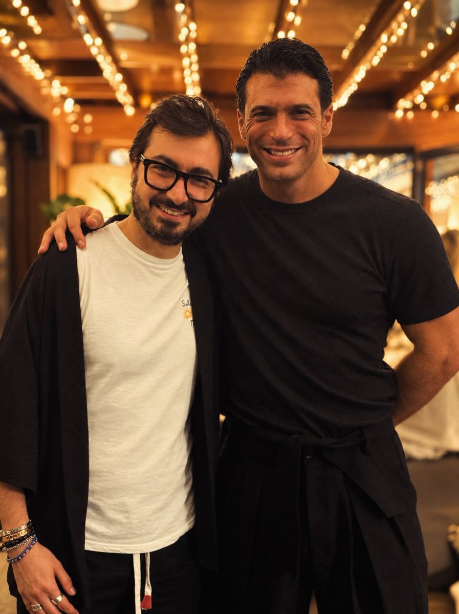 ConcyZinno's tweet photo. Foto di FineFilmβ¦ π₯β€οΈ
#finefilm #fiesta #primevideo #luxvide #comingsoon
#CanYaman
#BRO https://t.co/8H0TrPKftW