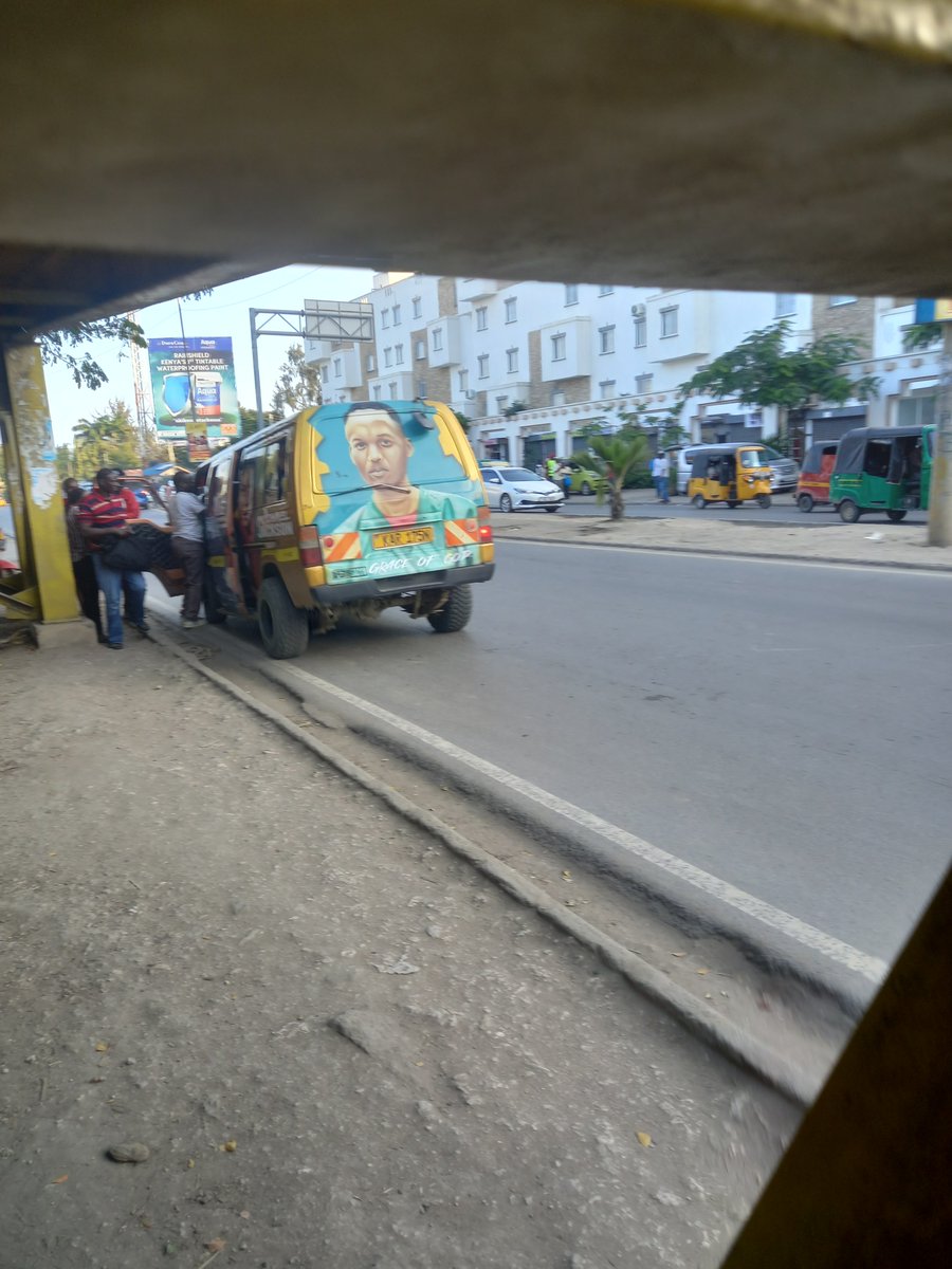 kijana_misa's tweet photo. I can already see myself on these matatu graffiti walls one day just like Mr. RIGHT. https://t.co/V7ZZsJ9JJR