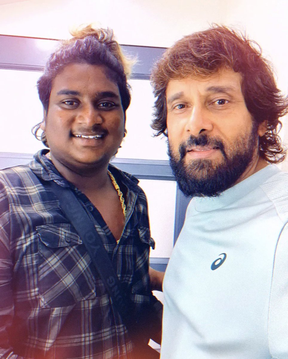 chiyaanarchives's tweet photo. Latest glimpse of Chiyaan! 🌼🫧
@chiyaan #ChiyaanVikram https://t.co/OtFx0MxZLp