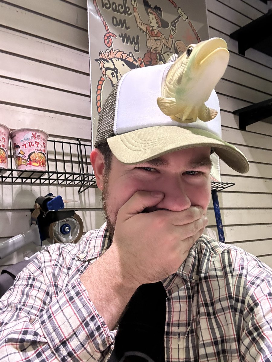 turnedneon's tweet photo. / happy #munday https://t.co/urJDjPHpc1