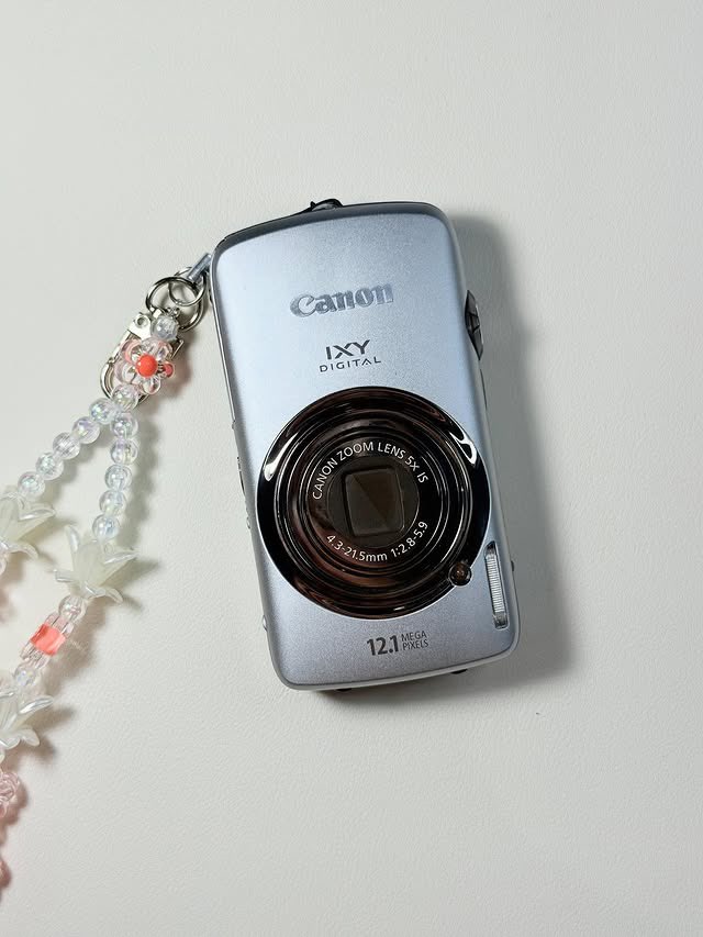 chubby_digicam's tweet photo. ✨ Canon ixy 930is / Canon ixus 200is ✨
📸 การใช้งาน เต็มระบบ เลนส์ใส ไม่มีฝุ่น ซูมเข้า - ออก แฟลชฉ่ำ touch screen ได้
📸 ตำหนิ ; มีรอยนิดเดียว สภาพสวย
📸 สภาพโดยรวม ; 98%

𓏔 Price  7990 ( ส่งฟรี )

#กล้องดิจิตอล #กล้องดิจิตอลมือสอง #ปล่อยต่อกล้องดิจิตอล #ส่งต่อกล้อง #ixy930is https://t.co/N6JC1g6yhV