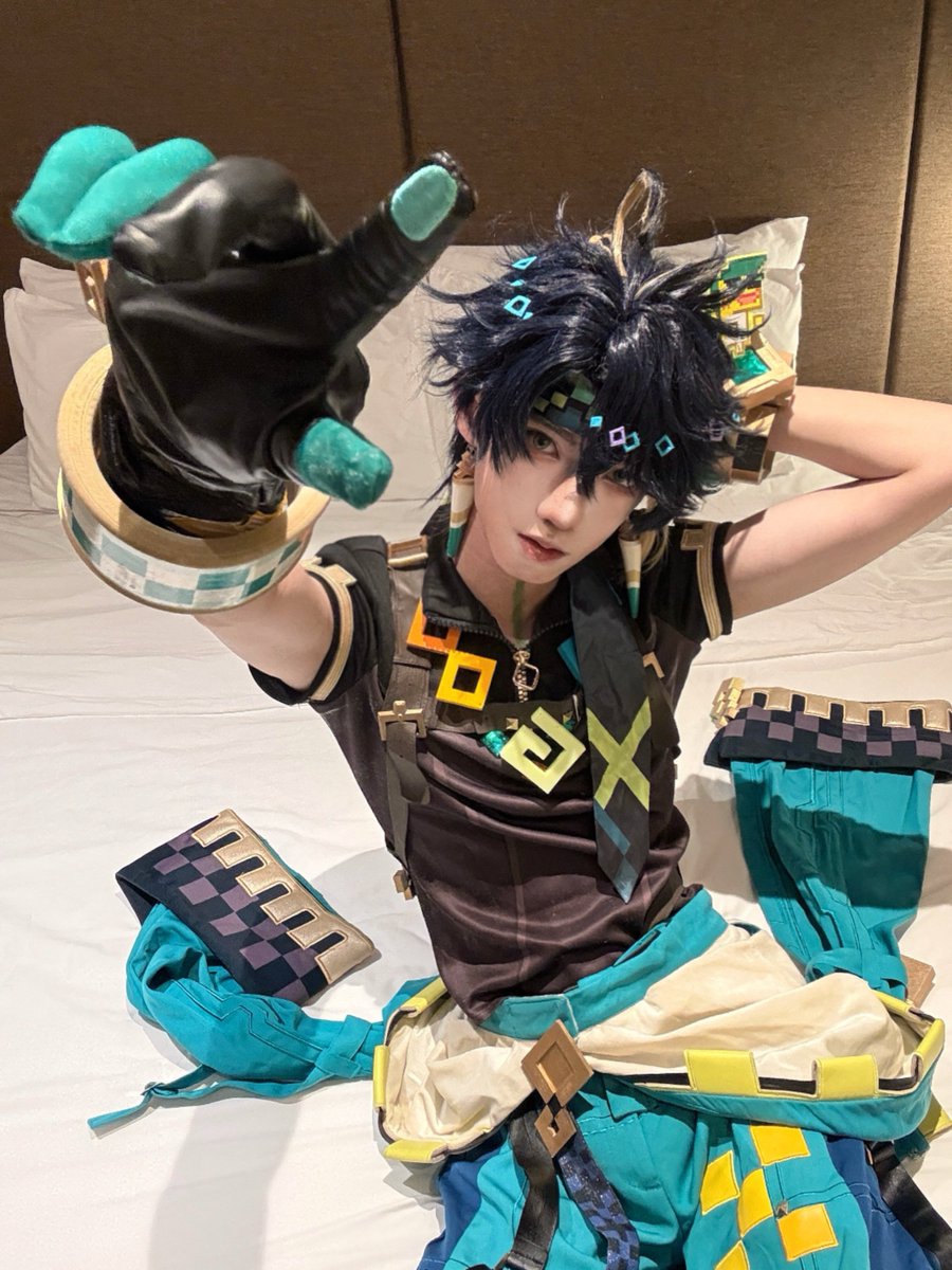 AlbO0owl's tweet photo. 夜魂电磁炮发射！
#cos #基尼奇 #kinich https://t.co/HI2agUHeX9