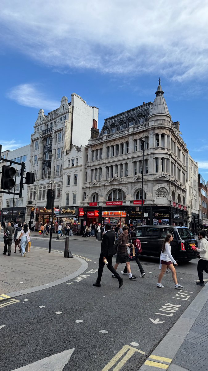 SunproPower's tweet photo. On the road in Europe โ connecting with partners, project sites, and the teams driving solar forward. ๐ช๐บโ๏ธ
#SunproPower #Europe #SolarEnergy #BusinessTravel #Partnerships #CustomerVisit #CleanEnergy #EnergyTransition #PVModules https://t.co/RuqvEUyzdX